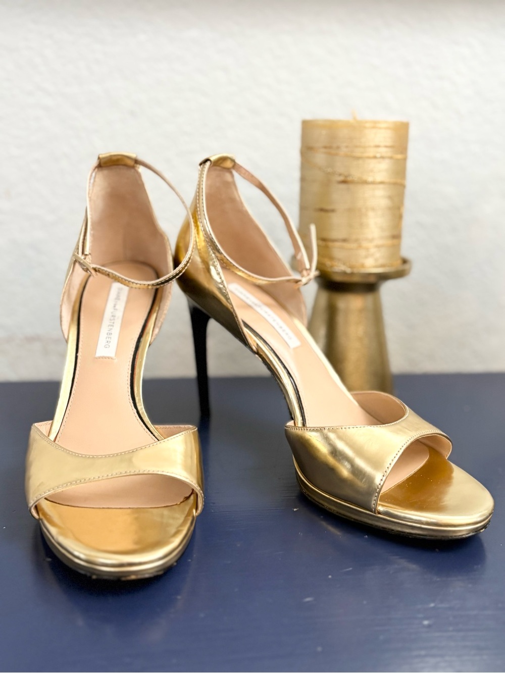 Diane Von Furstenberg Metallic Gold Stiletto Sandals Size 8M